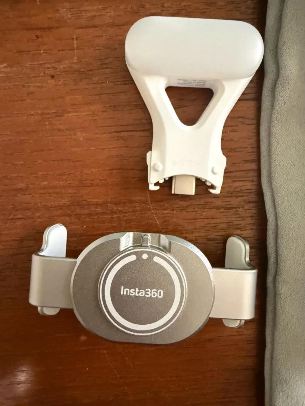 Insta 360 flow 2 Pro NIB